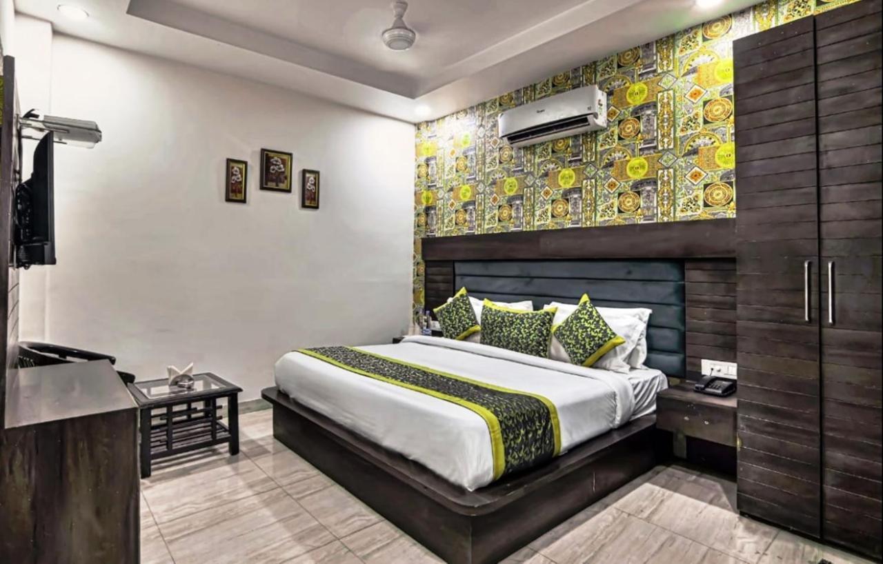 Hotel Royals Grand Galaxy Amritsar Exteriér fotografie