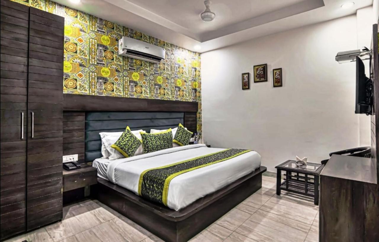Hotel Royals Grand Galaxy Amritsar Exteriér fotografie